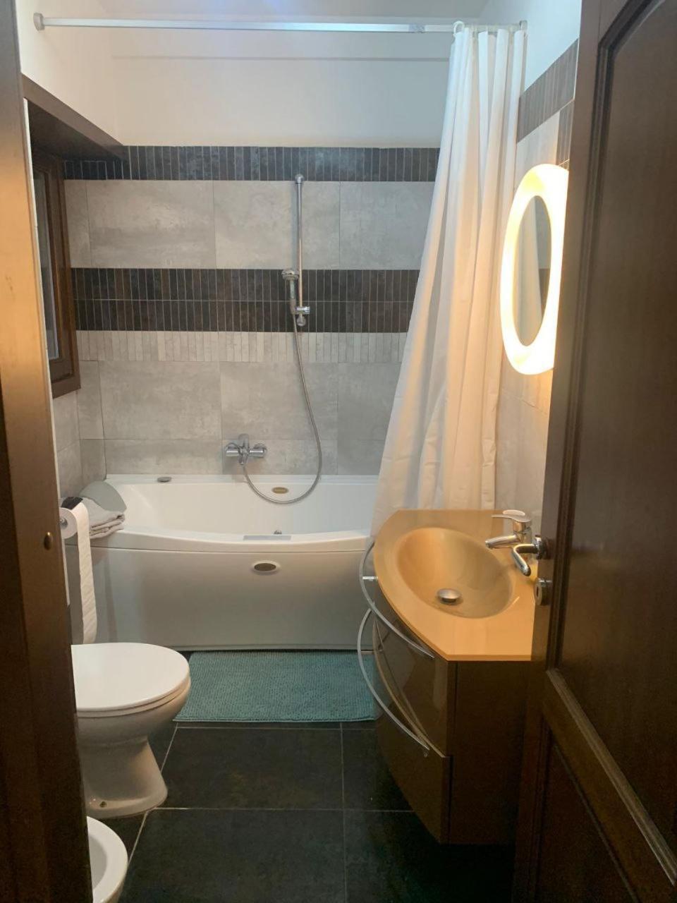 Flavia Apartment Roma Exterior foto